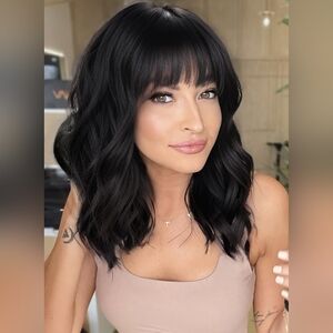 Short Curly Bob Wig w/ Bangs • Black • Natural Look •‎ Heat-Resistant 14 Inch.